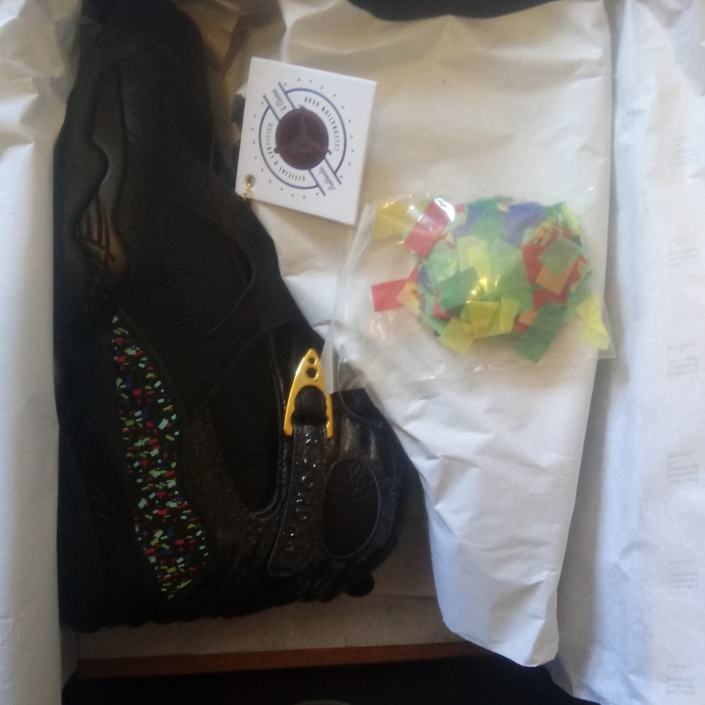 "New" Limited Edition Jordan 8 C & C - Picture 7 of 10